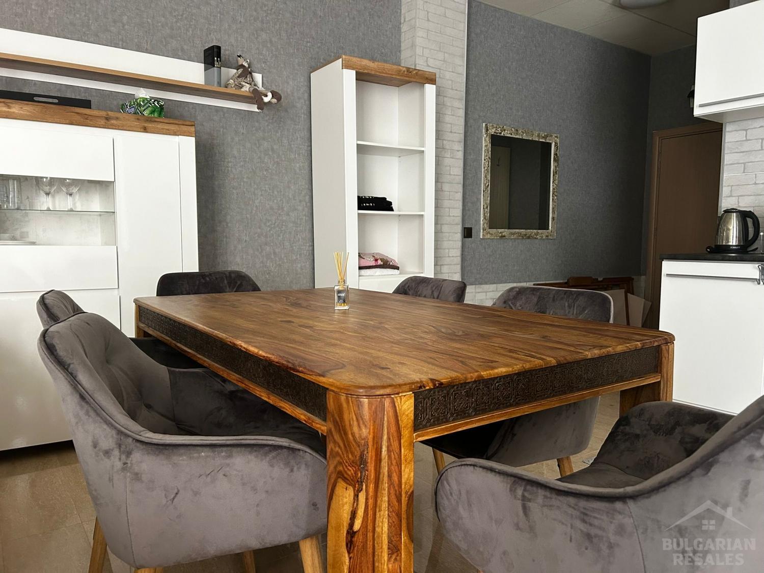 Двухэтажный апартамент, 3 комнаты, вид на бассейн, комплекс 