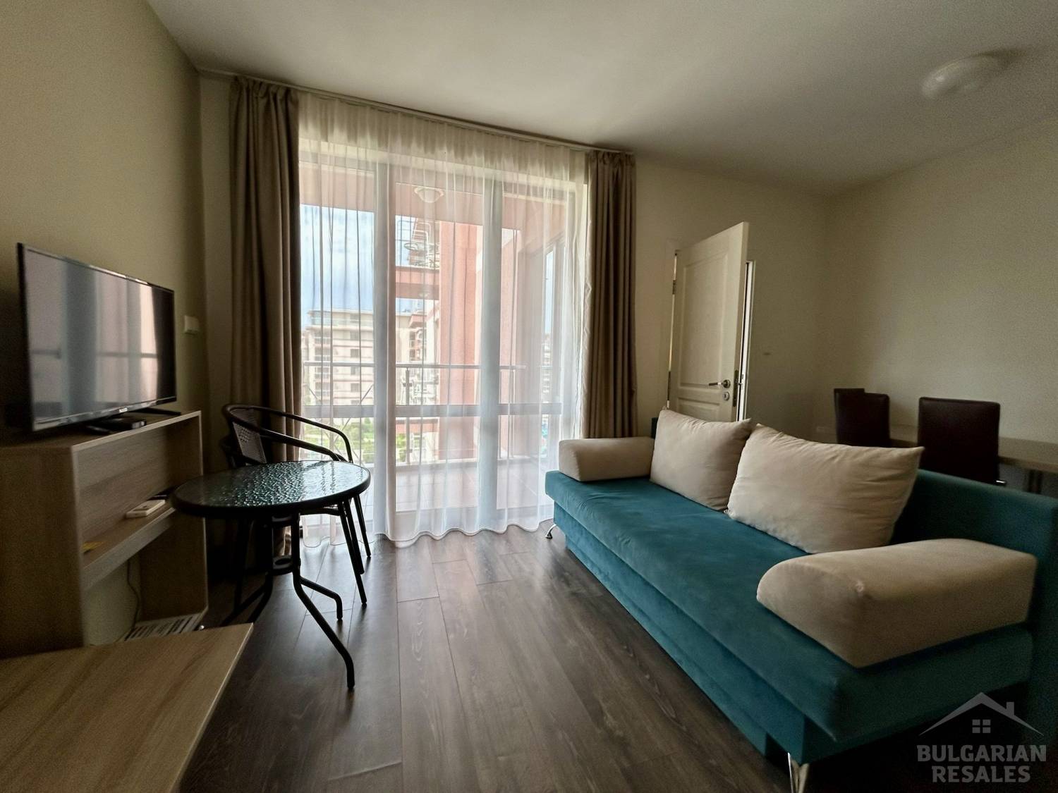 Special Offer! Fully Furnished Apartment in a Complex with a Water Park ID: 6220 - Photo 3