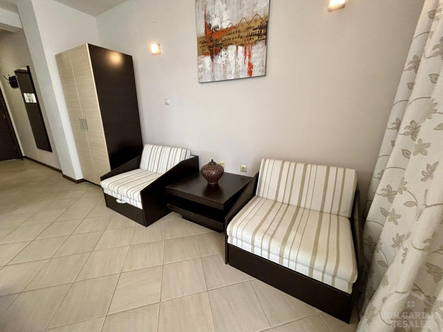 Студия с отдельной кухней в комплексе 