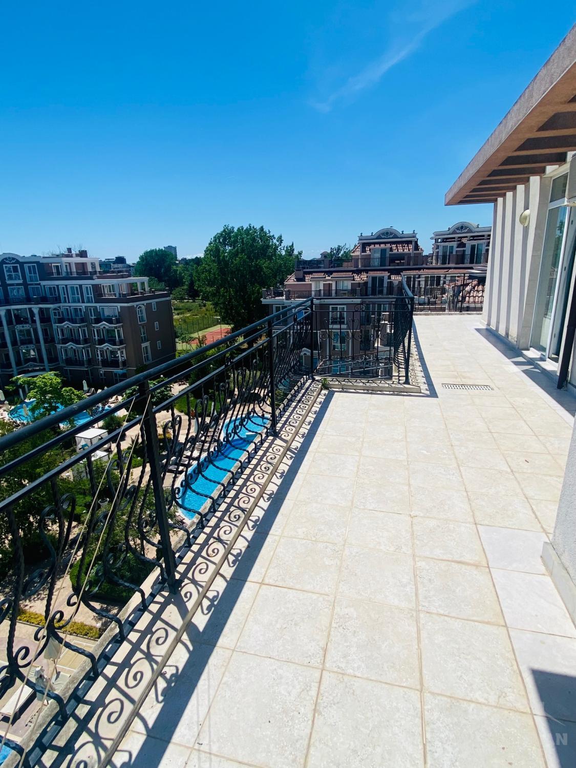 Квартира с большой террасой в престижном комплексе ID: 3437 - Фото 12