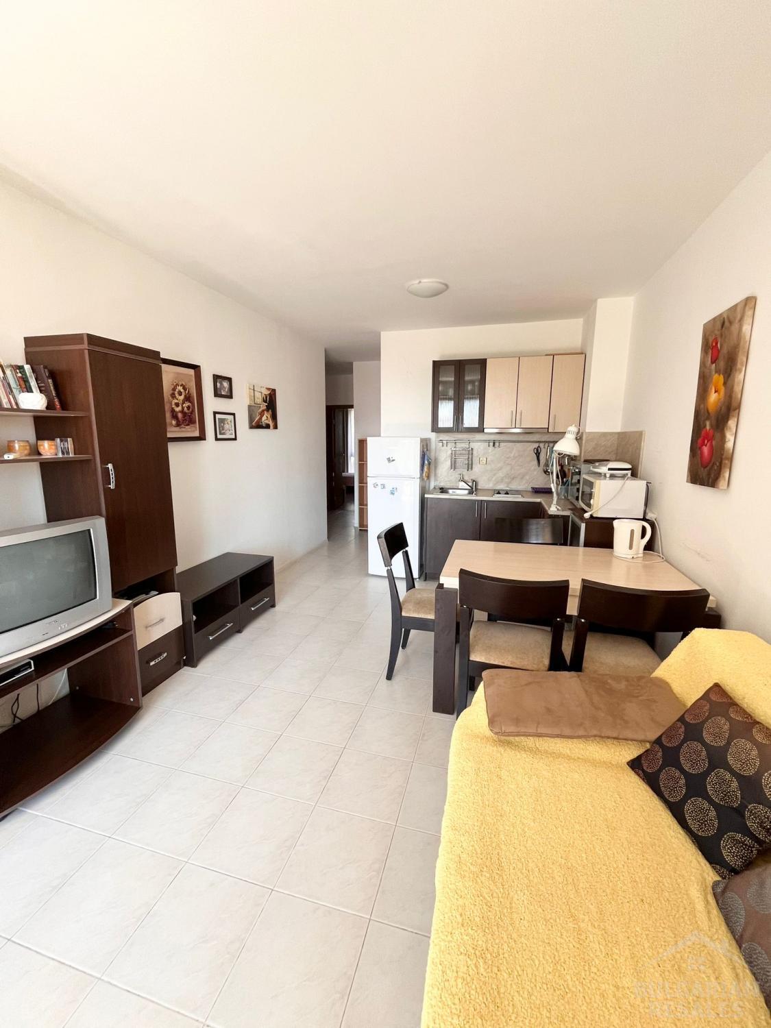 Апартамент на 250 метра от плажа и яхтеното пристанище на Свети Влас ID: 4720 - Снимка 2