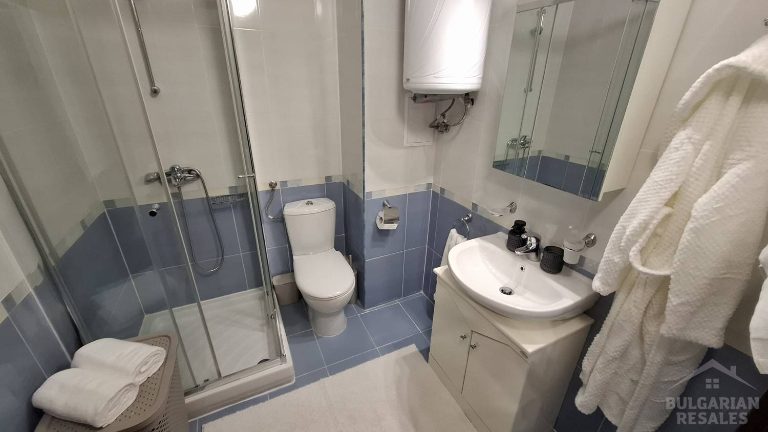 Designer interior, sea view, beach 100 m away, “Tryavna Beach” complex ID: 6275 - Photo 15