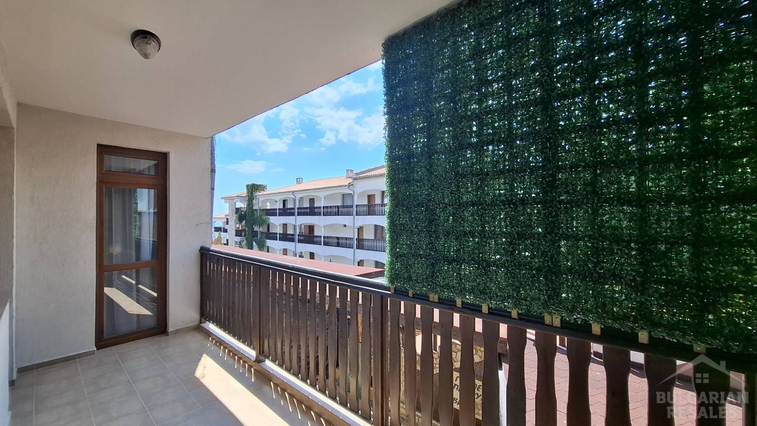 Designer interior, sea view, beach 100 m away, “Tryavna Beach” complex ID: 6275 - Photo 16