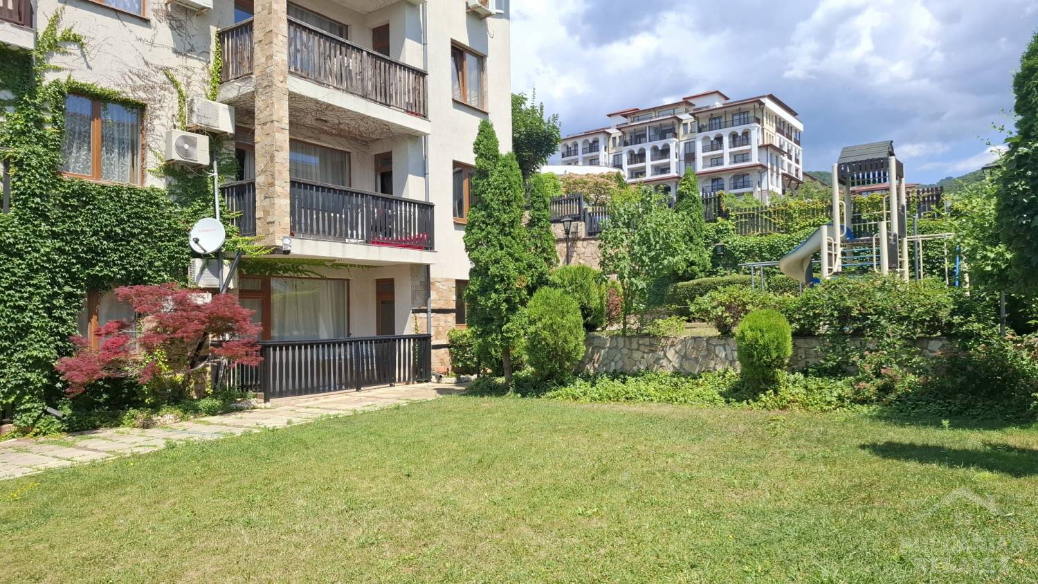 Designer interior, sea view, beach 100 m away, “Tryavna Beach” complex ID: 6275 - Photo 18