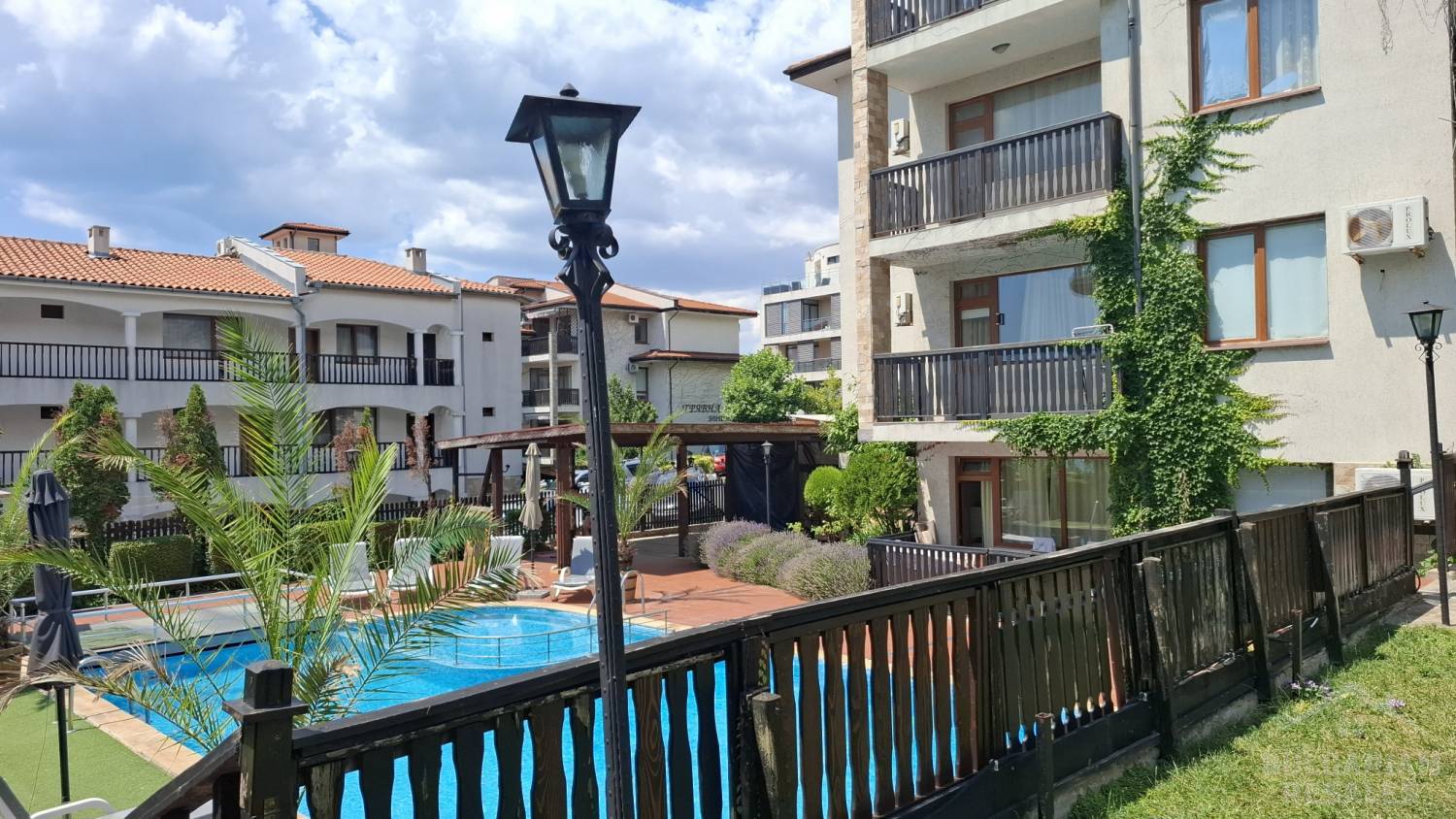Designer interior, sea view, beach 100 m away, “Tryavna Beach” complex ID: 6275 - Photo 19