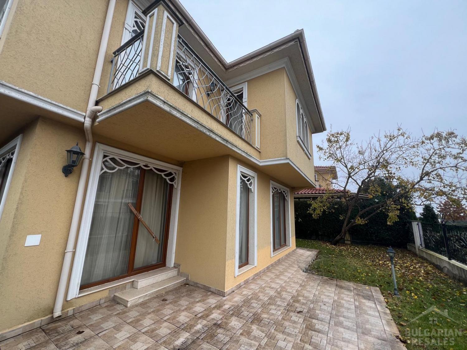 Kamienica w malowniczej miejscowości wypoczynkowej ID: 4950 - Фото2