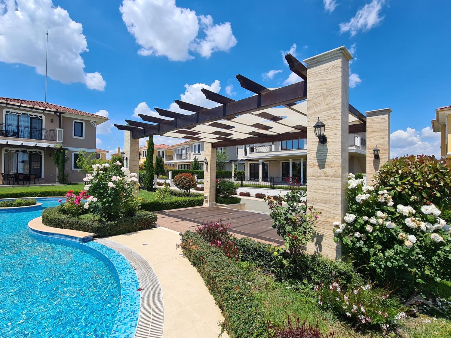 Victoria Verde Luxury Villas ID: 4951 - Photo 3