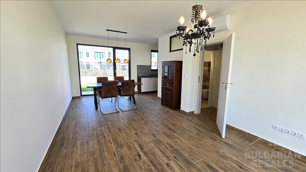 Kup teraz! Dwa piętra i patio w willi ID: 5368 - Фото2