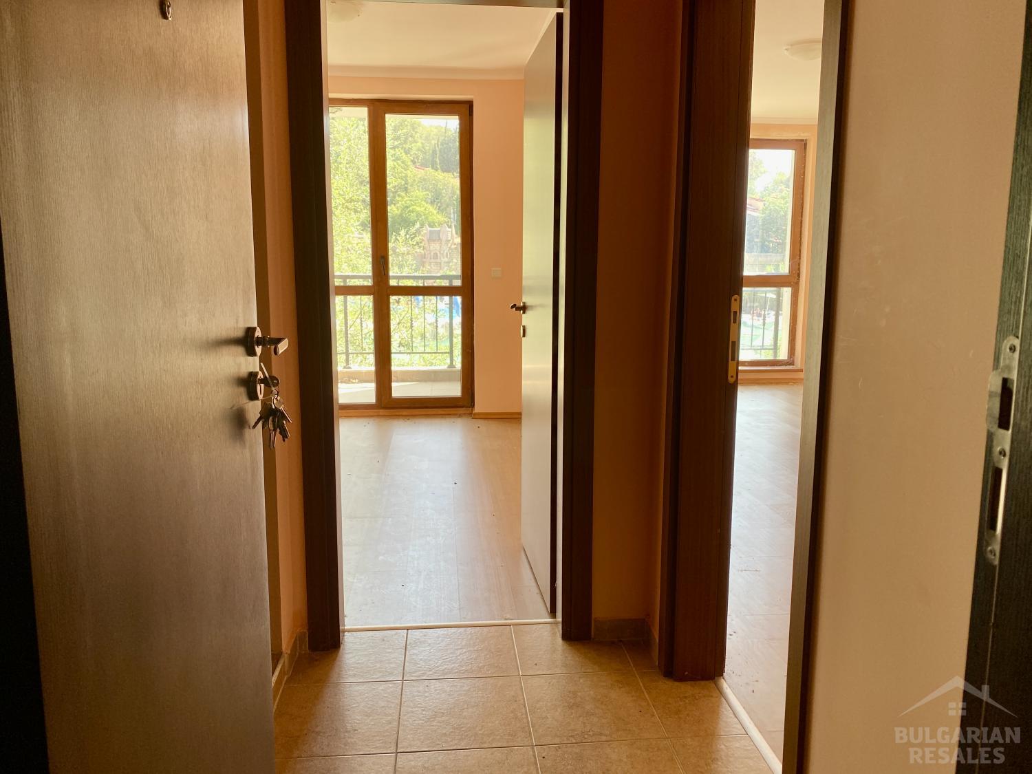 Kúpte si byt v ekologicky čistej štvrti Elenite! ID: 4365 - Фото5