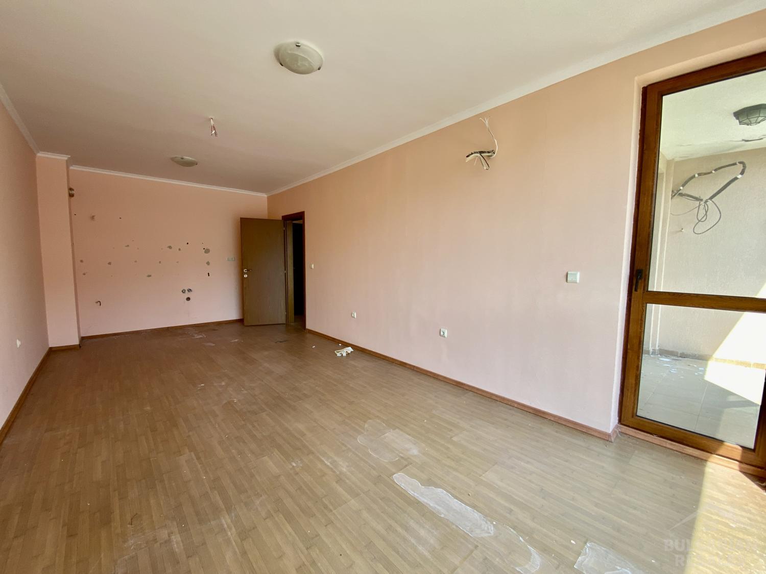 Kúpte si byt v ekologicky čistej štvrti Elenite! ID: 4365 - Фото10