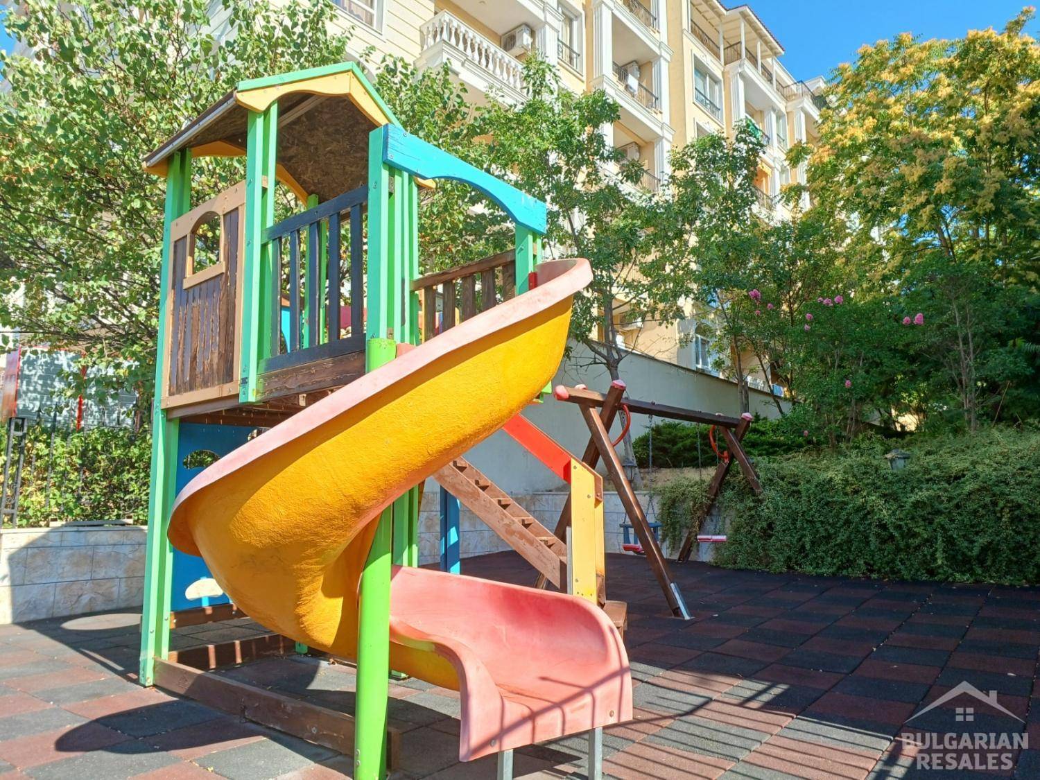 Summer vacation apartment, 200 m from the beach, “Villa Sardinia” complex, Sveti Vlas ID: 6046 - Photo 6