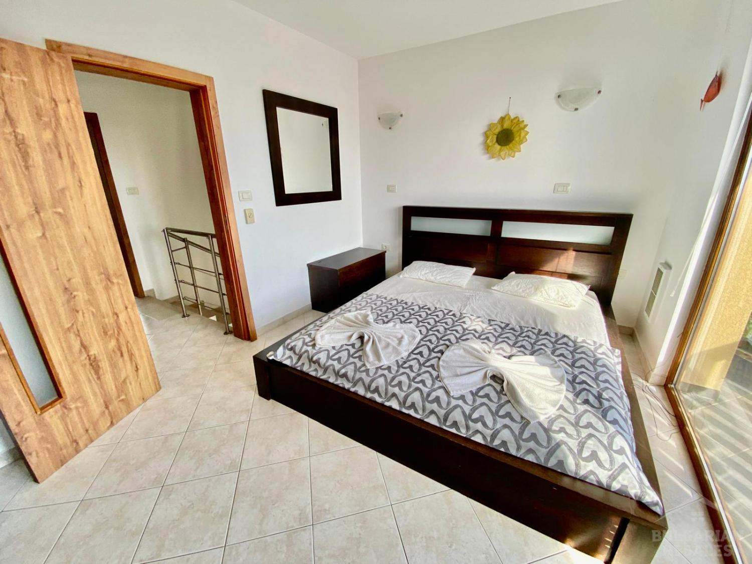 Многокомнатный мезонет на первой линии в Свети Власе ID: 5656 - Фото 17