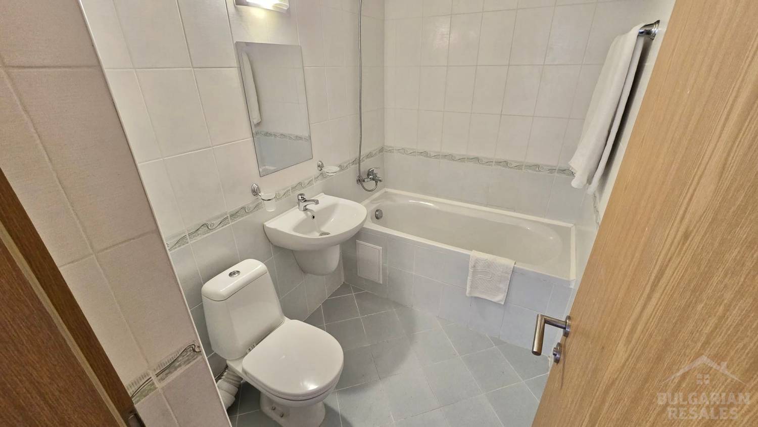 Buy an affordable apartment with a pool view in Aheloy ID: 6077 - Photo 11