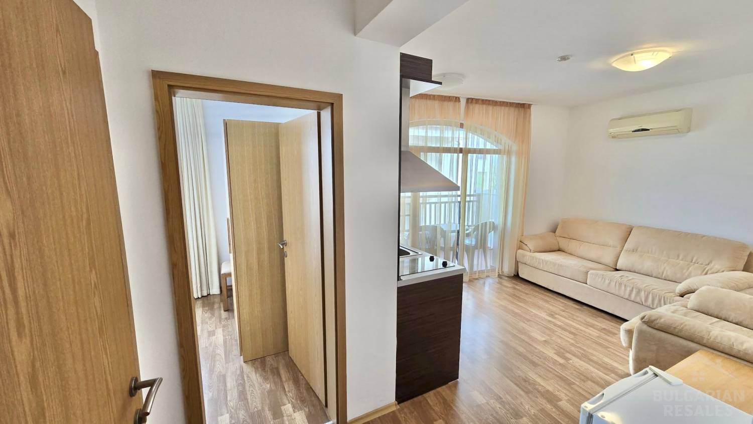 Buy an affordable apartment with a pool view in Aheloy ID: 6077 - Photo 4