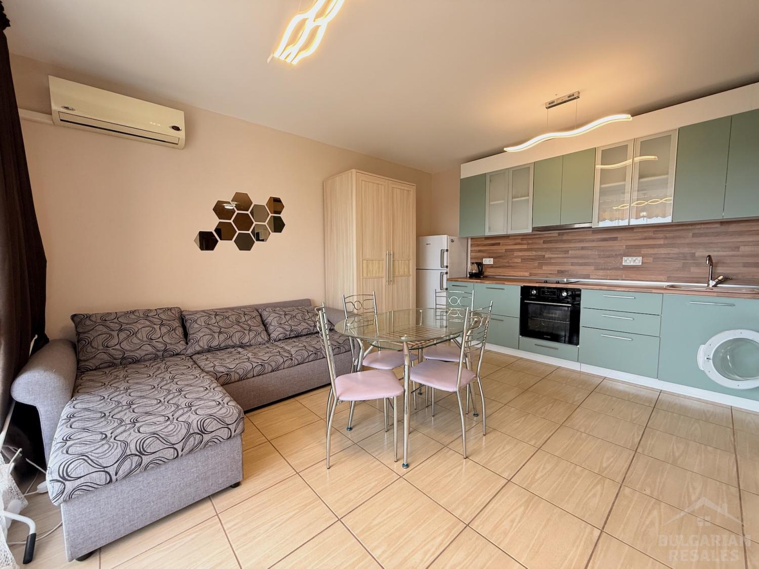 Побързайте да купите! Апартамент с ремонт на добра цена ID: 5490 - Снимка 6