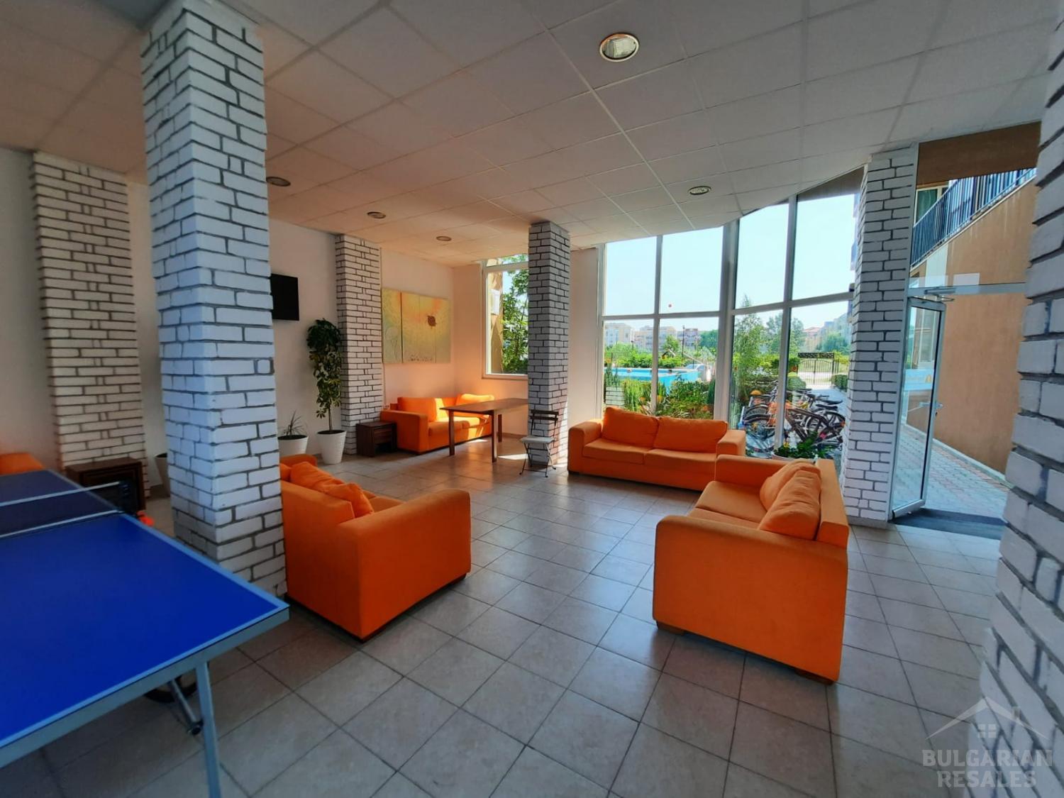 Продава се студио в Sunny View South ID: 1987 - Снимка 2