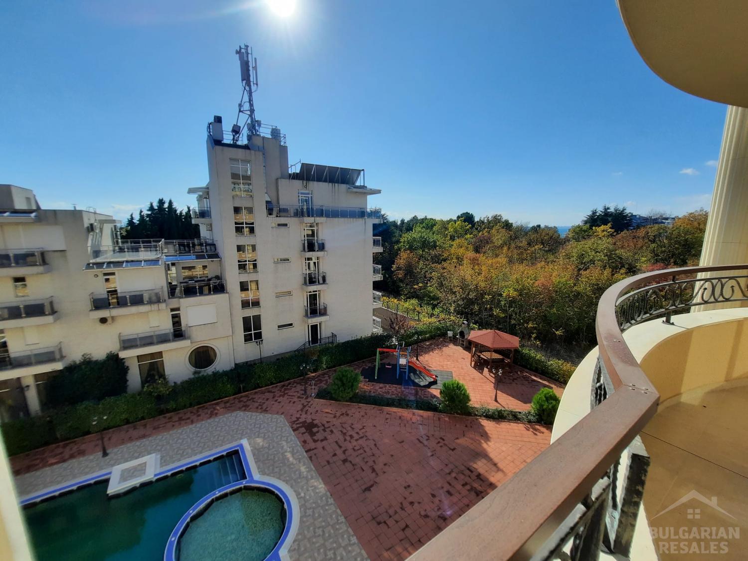 Designerskie mieszkanie z 2 sypialniami nad morzem z widokiem na basen ID: 2358 - Фото2