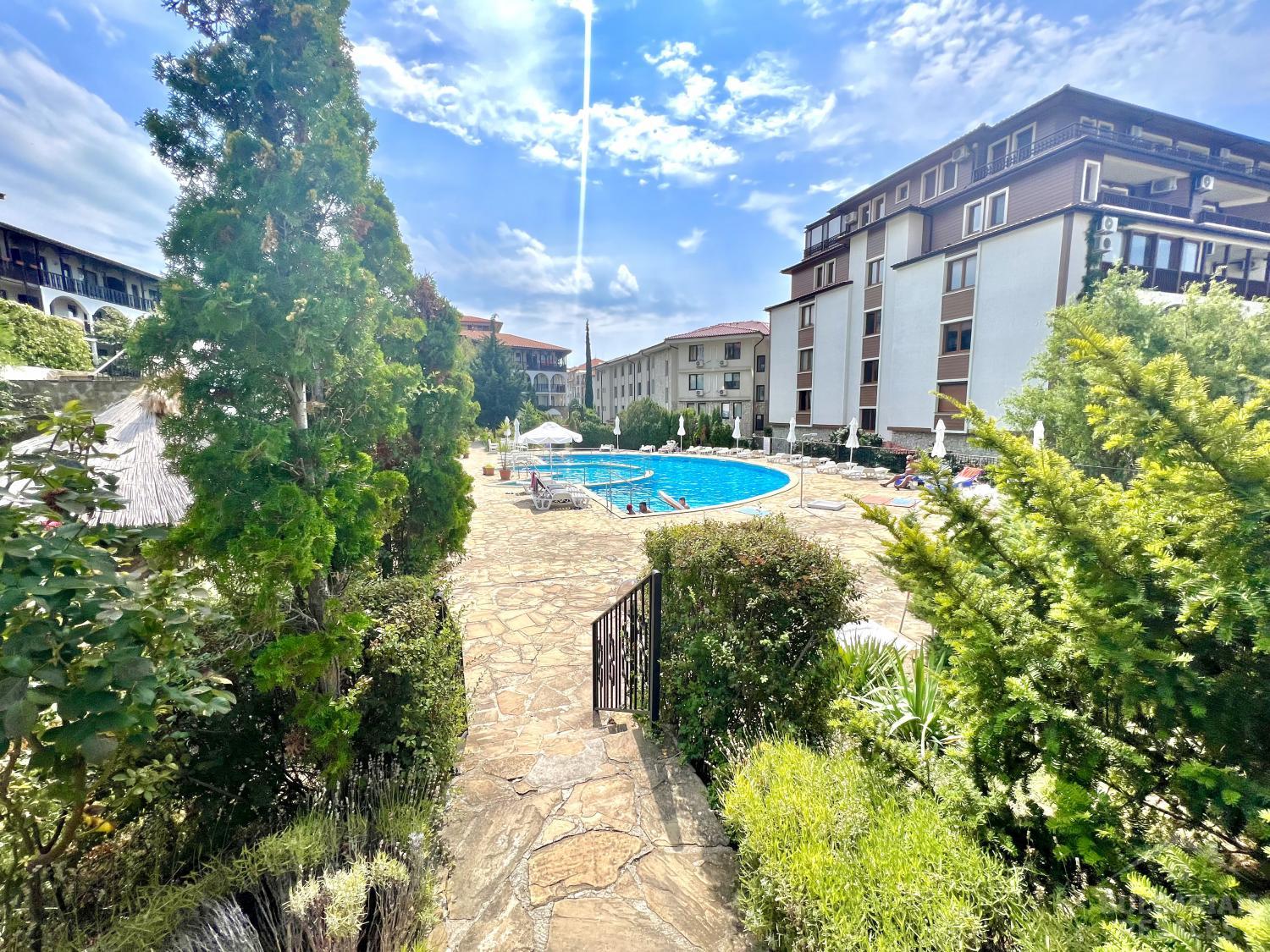 Byt v komplexe s krásnym územím ID: 4117 - Фото3