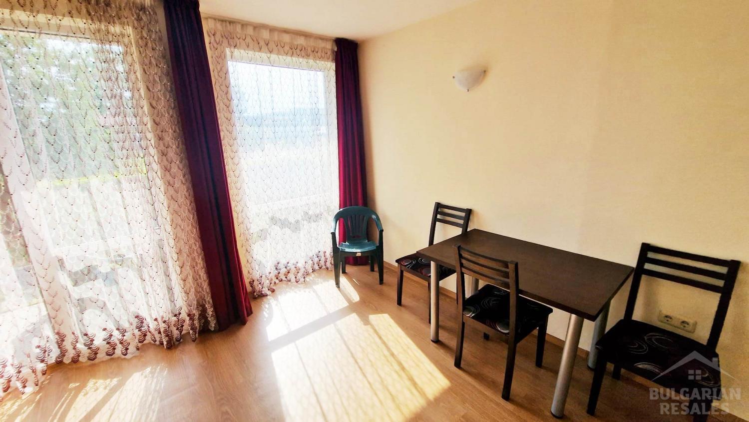 Голямо студио с отделна зона за спалня ID: 2068 - Снимка 8