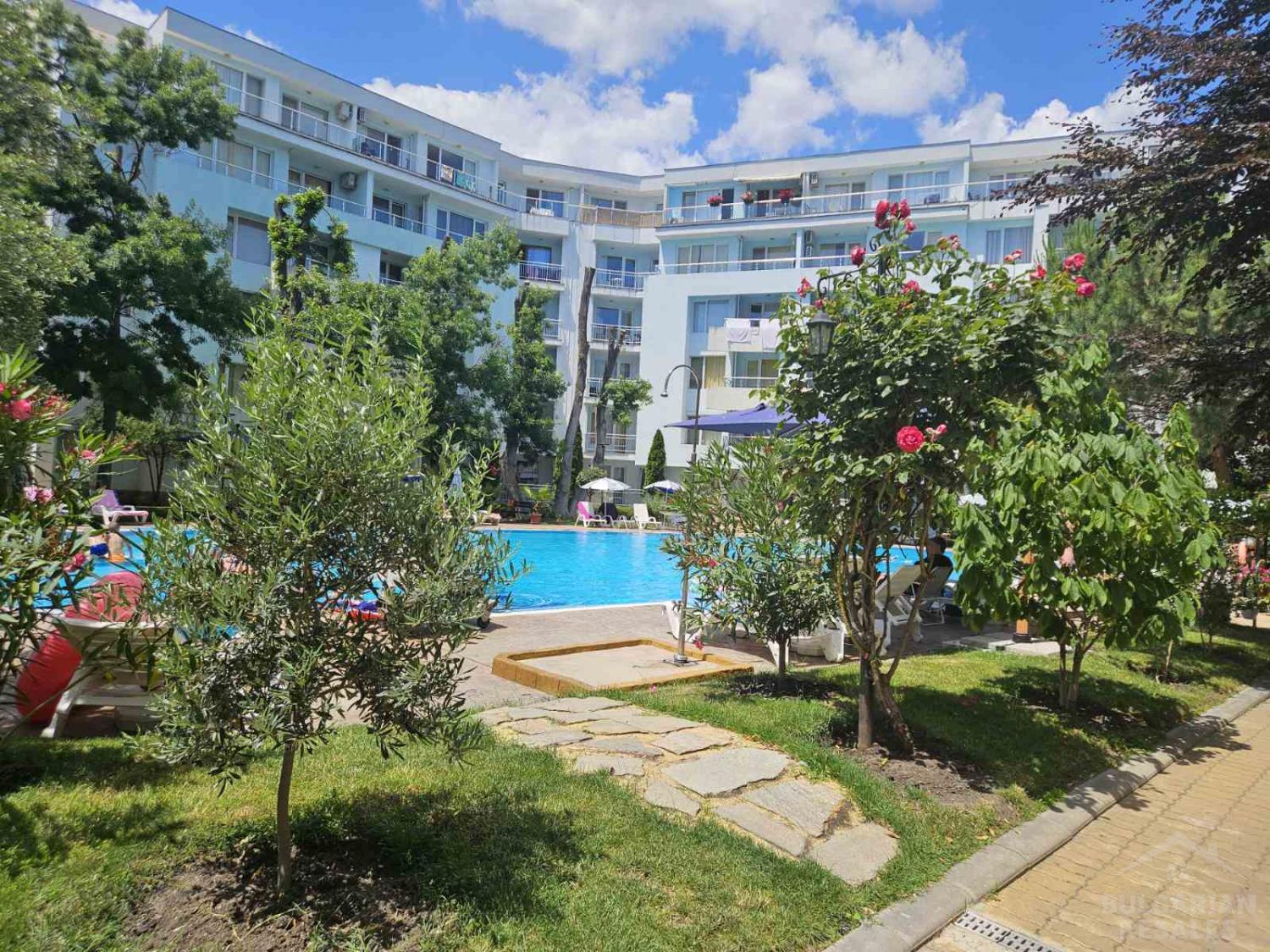 Апартамент с гледка басейн в комплекс Ясен ID: 5613 - Снимка 16